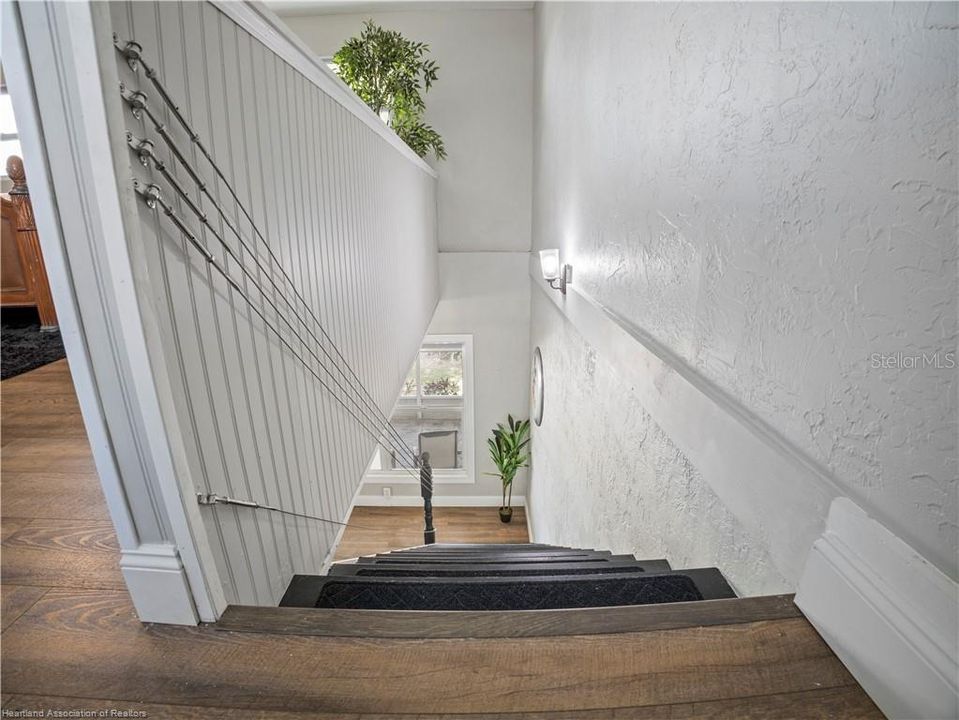 Activo con contrato: $829,900 (4 camas, 3 baños, 3000 Pies cuadrados)