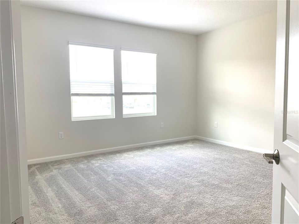 Active With Contract: $2,300 (3 beds, 2 baths, 1685 Square Feet)