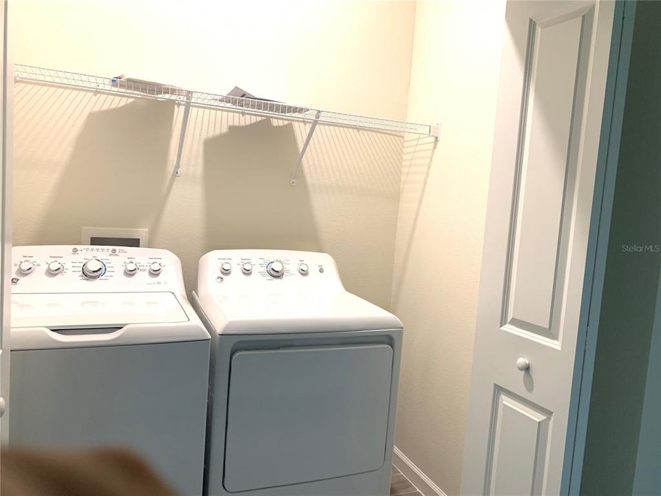 Active With Contract: $2,300 (3 beds, 2 baths, 1685 Square Feet)