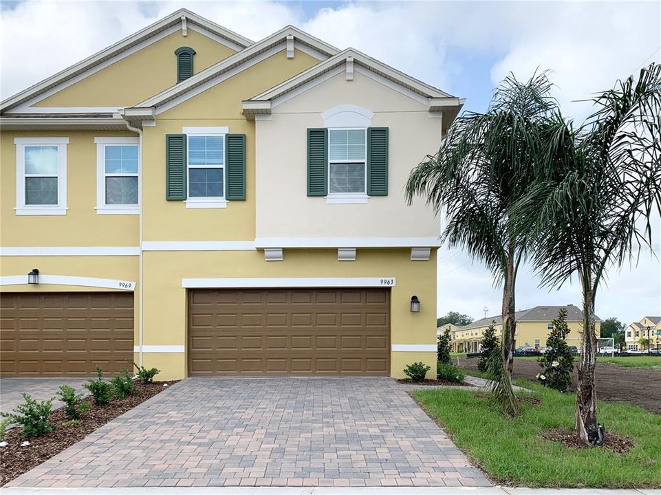 Active With Contract: $2,300 (3 beds, 2 baths, 1685 Square Feet)