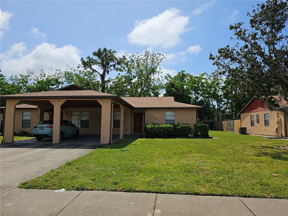 For Sale: $269,000 (2 beds, 2 baths, 953 Square Feet)