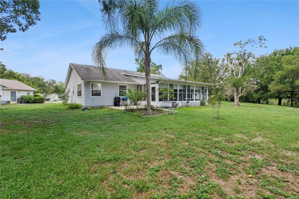 For Sale: $267,000 (2 beds, 2 baths, 1528 Square Feet)