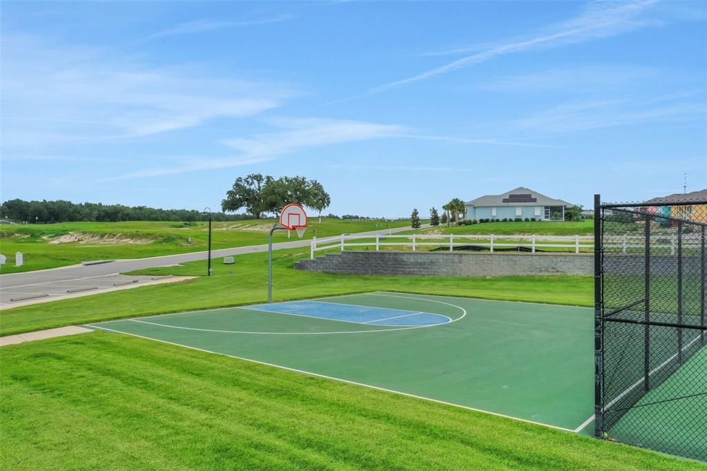 For Sale: $341,554 (3 beds, 2 baths, 1856 Square Feet)