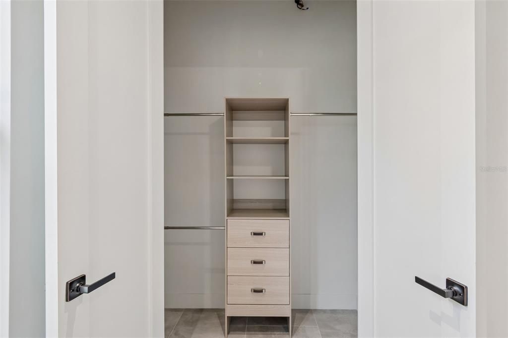 На продажу: $855,000 (4 спален, 3 ванн, 2515 Квадратных фут)