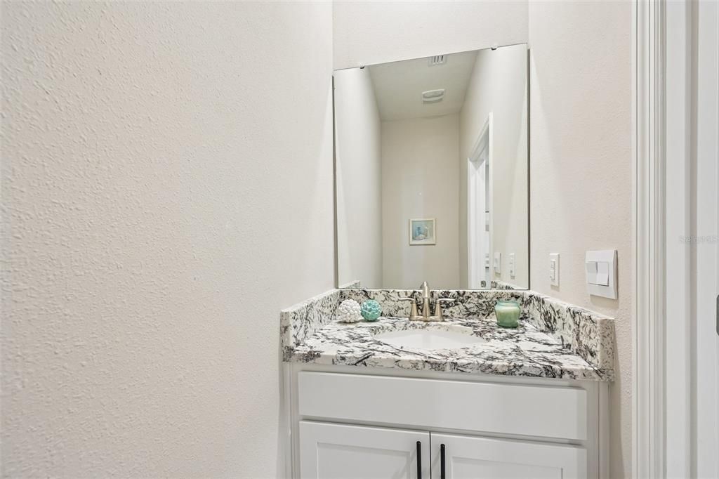 For Sale: $410,000 (4 beds, 2 baths, 2035 Square Feet)