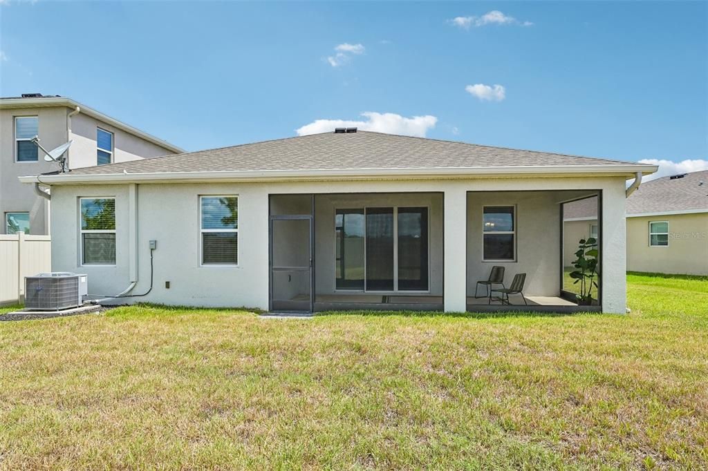 For Sale: $410,000 (4 beds, 2 baths, 2035 Square Feet)