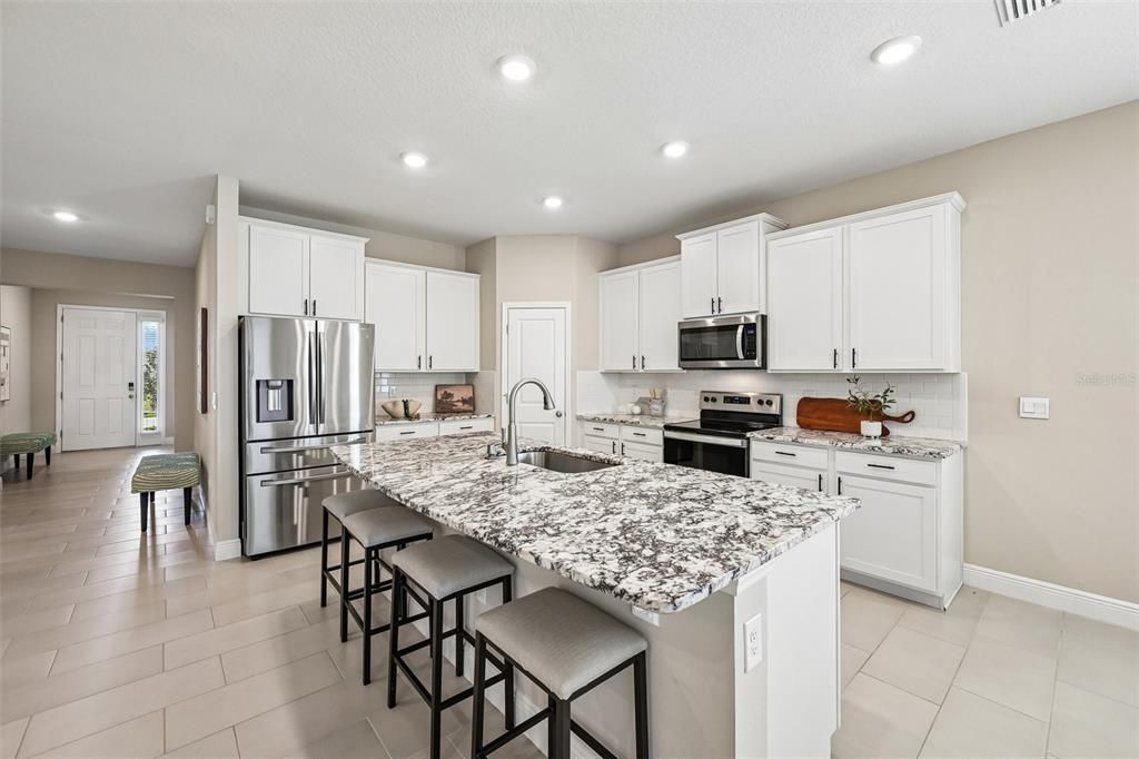 For Sale: $410,000 (4 beds, 2 baths, 2035 Square Feet)