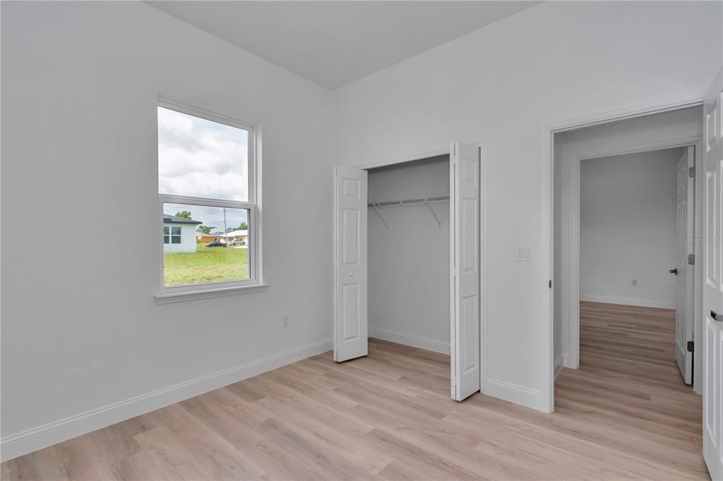 For Sale: $305,900 (4 beds, 2 baths, 1859 Square Feet)