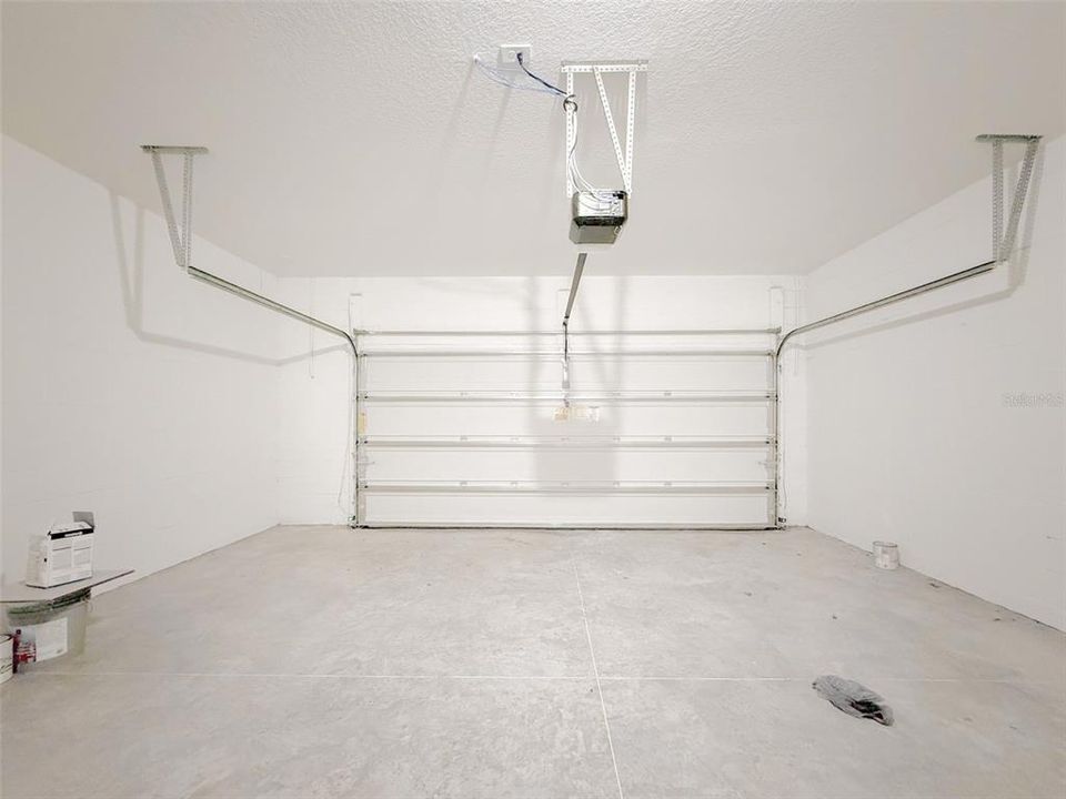For Rent: $2,400 (3 beds, 2 baths, 1680 Square Feet)