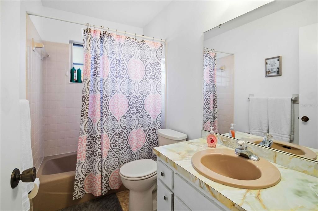 For Sale: $625,000 (3 beds, 2 baths, 1723 Square Feet)