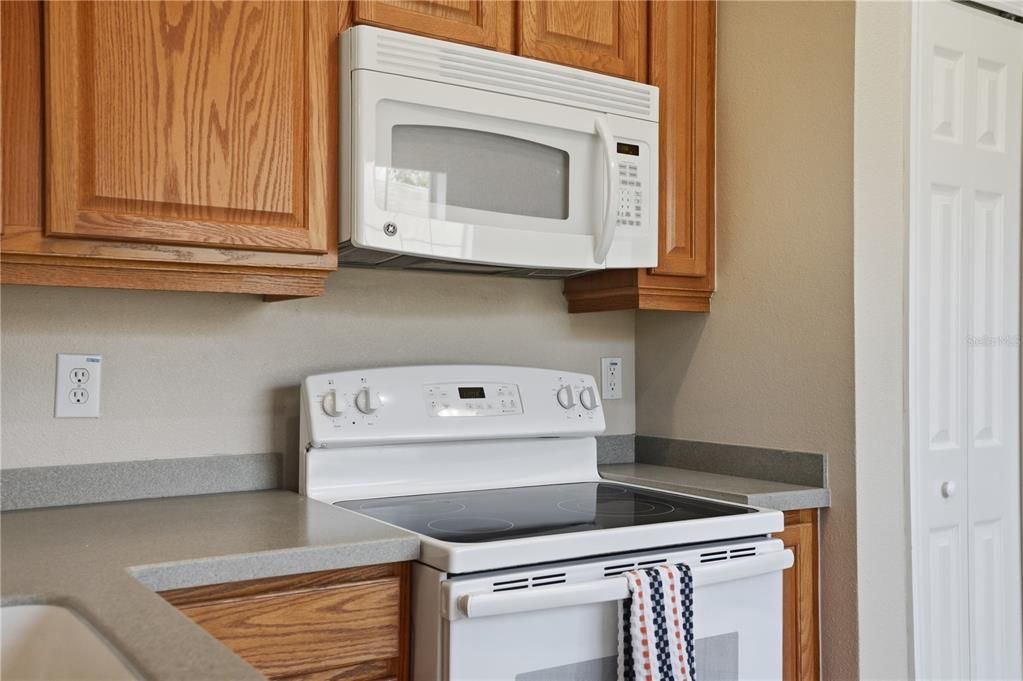 En Venta: $280,000 (3 camas, 2 baños, 1785 Pies cuadrados)