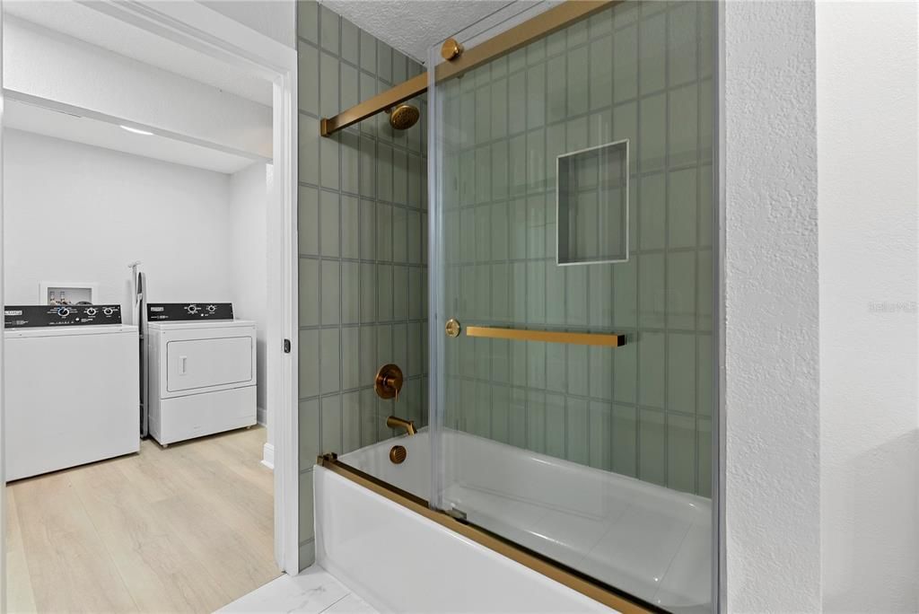 На продажу: $475,000 (3 спален, 2 ванн, 1665 Квадратных фут)
