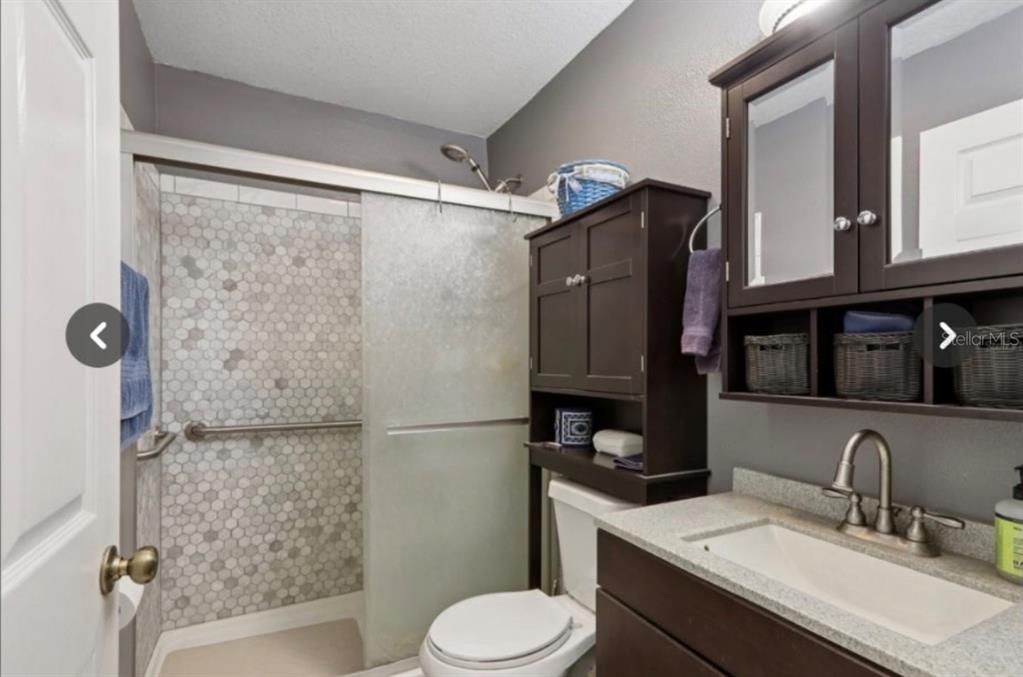 For Sale: $365,000 (3 beds, 2 baths, 1677 Square Feet)