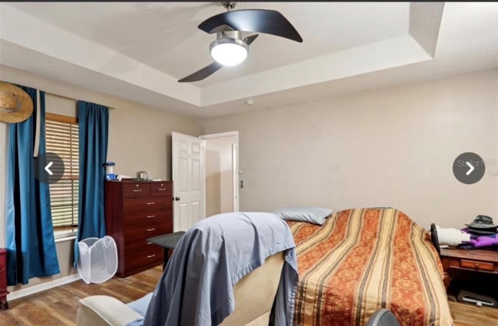For Sale: $365,000 (3 beds, 2 baths, 1677 Square Feet)