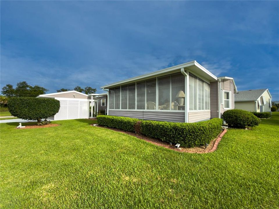 Active With Contract: $214,900 (2 beds, 2 baths, 1504 Square Feet)