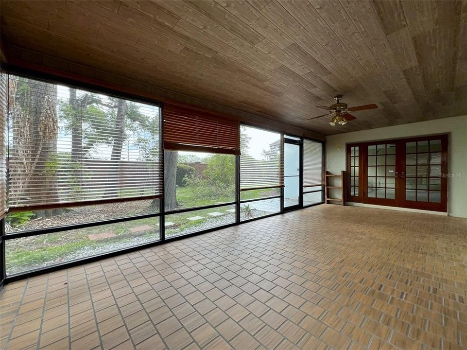 На продажу: $459,000 (3 спален, 2 ванн, 2006 Квадратных фут)