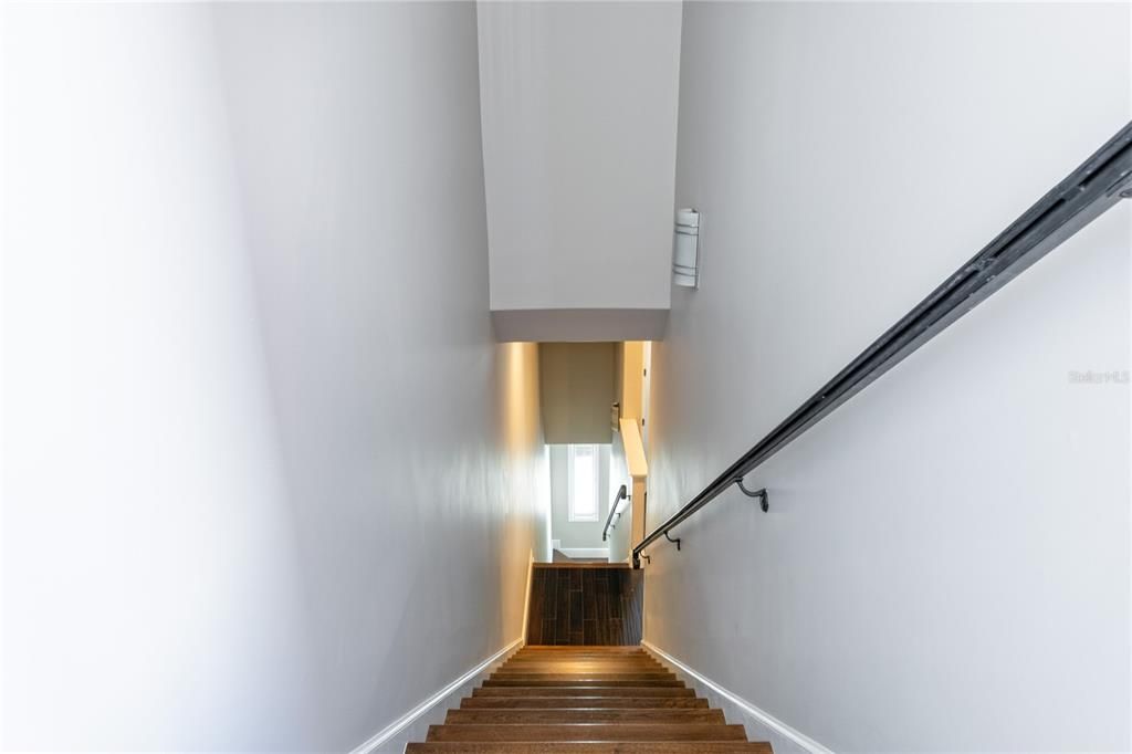 В аренду: $4,950 (3 спален, 3 ванн, 1791 Квадратных фут)