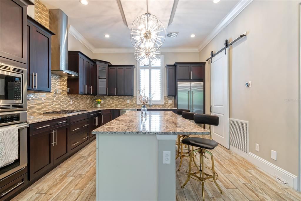 В аренду: $4,950 (3 спален, 3 ванн, 1791 Квадратных фут)