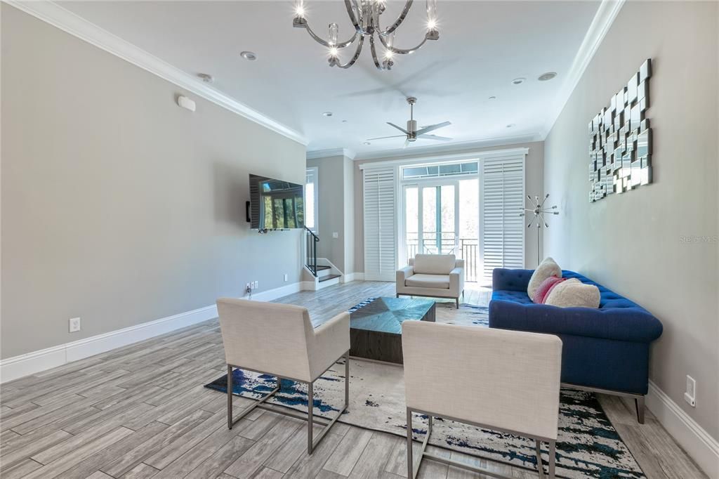 В аренду: $4,950 (3 спален, 3 ванн, 1791 Квадратных фут)