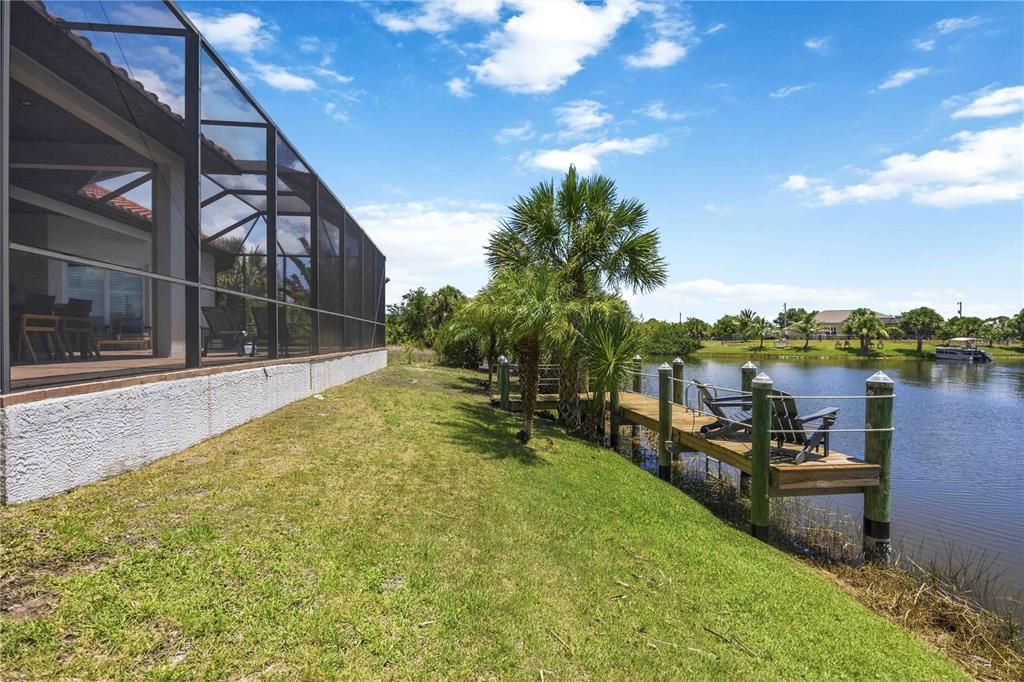 En Venta: $889,000 (3 camas, 2 baños, 2390 Pies cuadrados)
