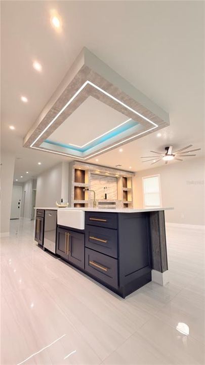 На продажу: $409,950 (3 спален, 2 ванн, 1613 Квадратных фут)