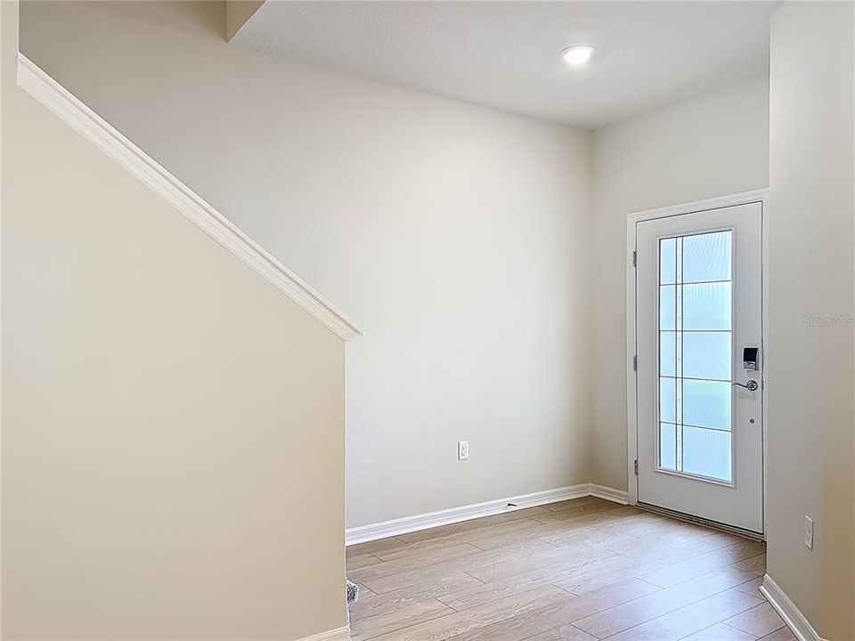 En Renta: $2,750 (3 camas, 2 baños, 1907 Pies cuadrados)