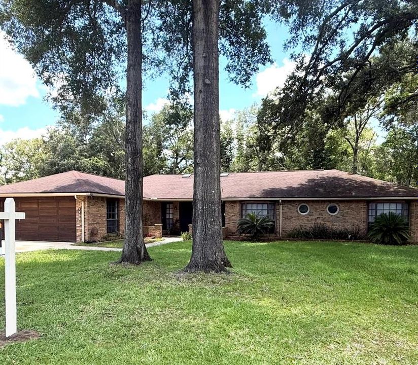 En Venta: $599,900 (4 camas, 3 baños, 2389 Pies cuadrados)