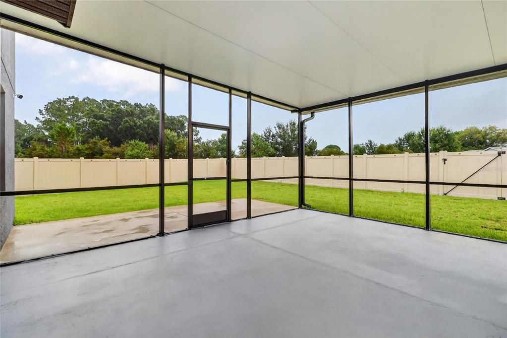 En Venta: $414,900 (5 camas, 2 baños, 2505 Pies cuadrados)