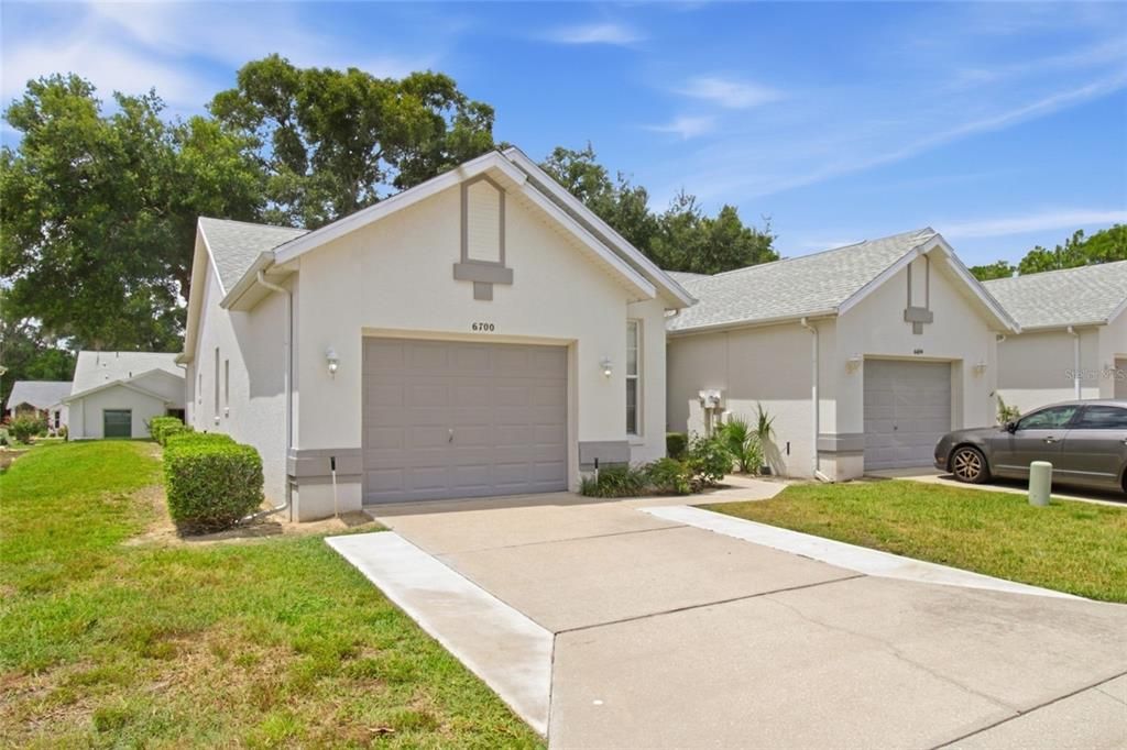 For Sale: $192,000 (2 beds, 2 baths, 1266 Square Feet)
