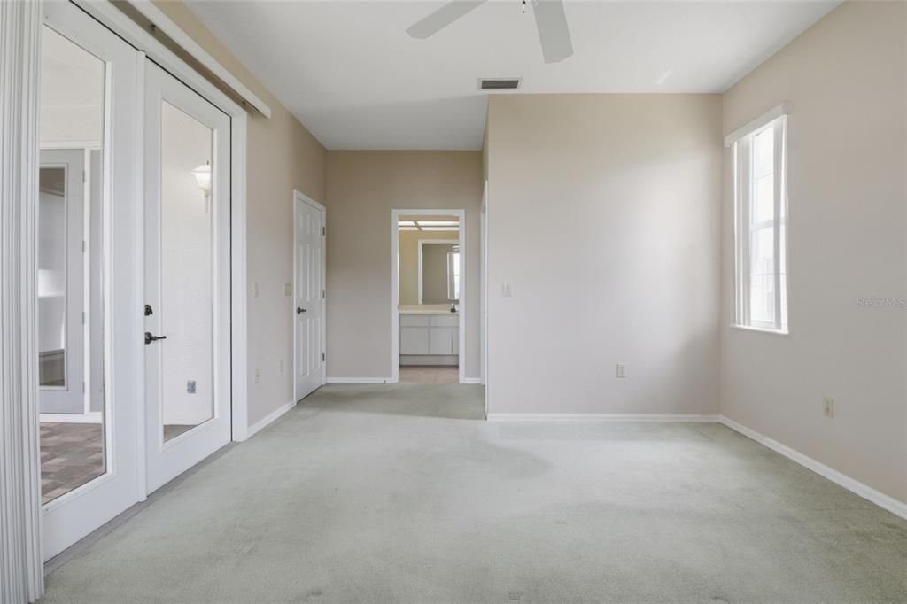 For Sale: $192,000 (2 beds, 2 baths, 1266 Square Feet)