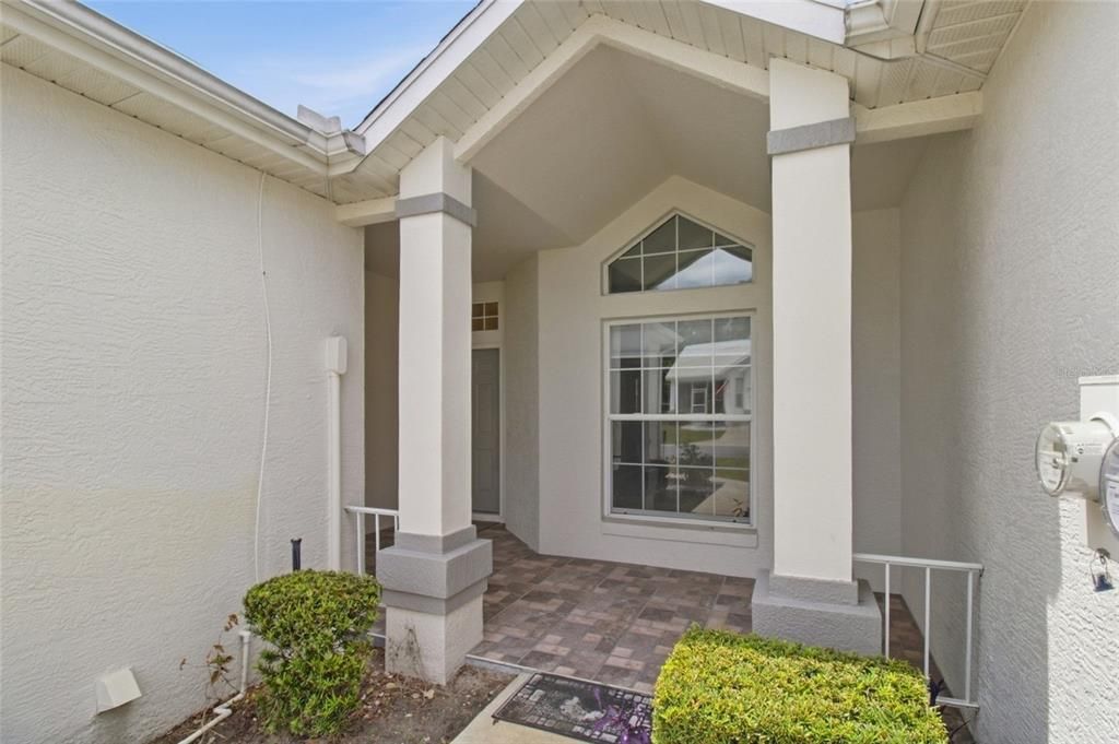 For Sale: $192,000 (2 beds, 2 baths, 1266 Square Feet)
