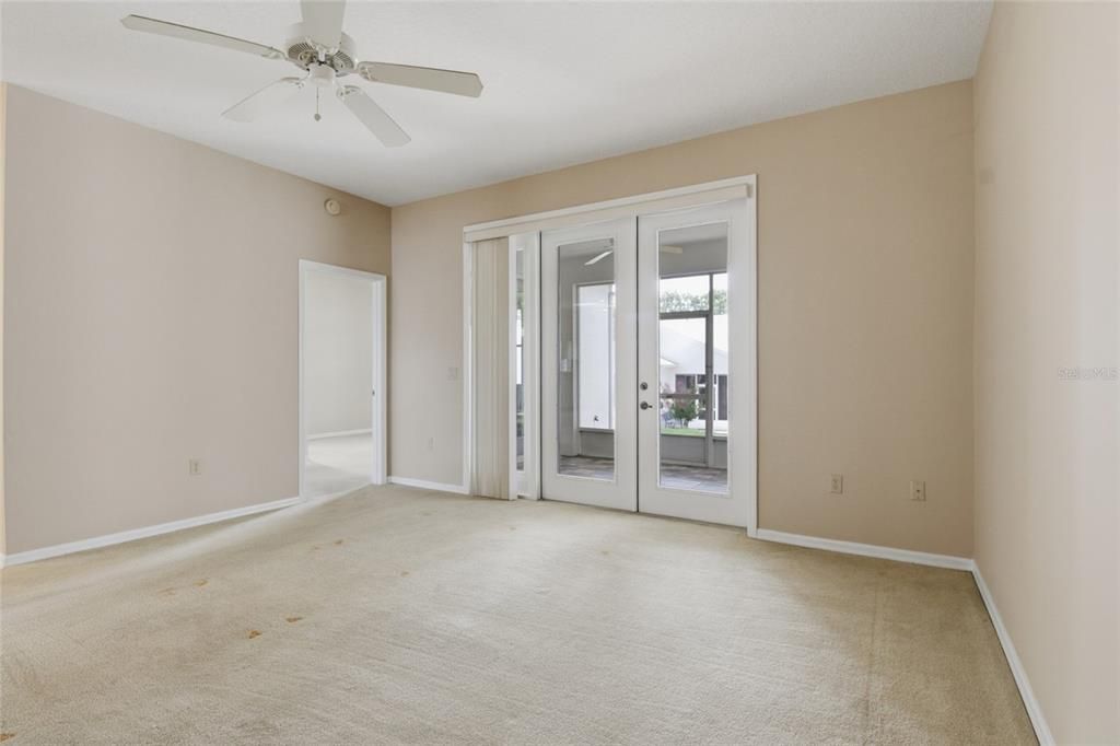 For Sale: $192,000 (2 beds, 2 baths, 1266 Square Feet)