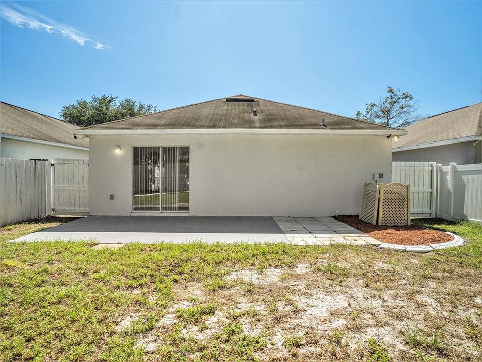 En Venta: $299,900 (3 camas, 2 baños, 1341 Pies cuadrados)