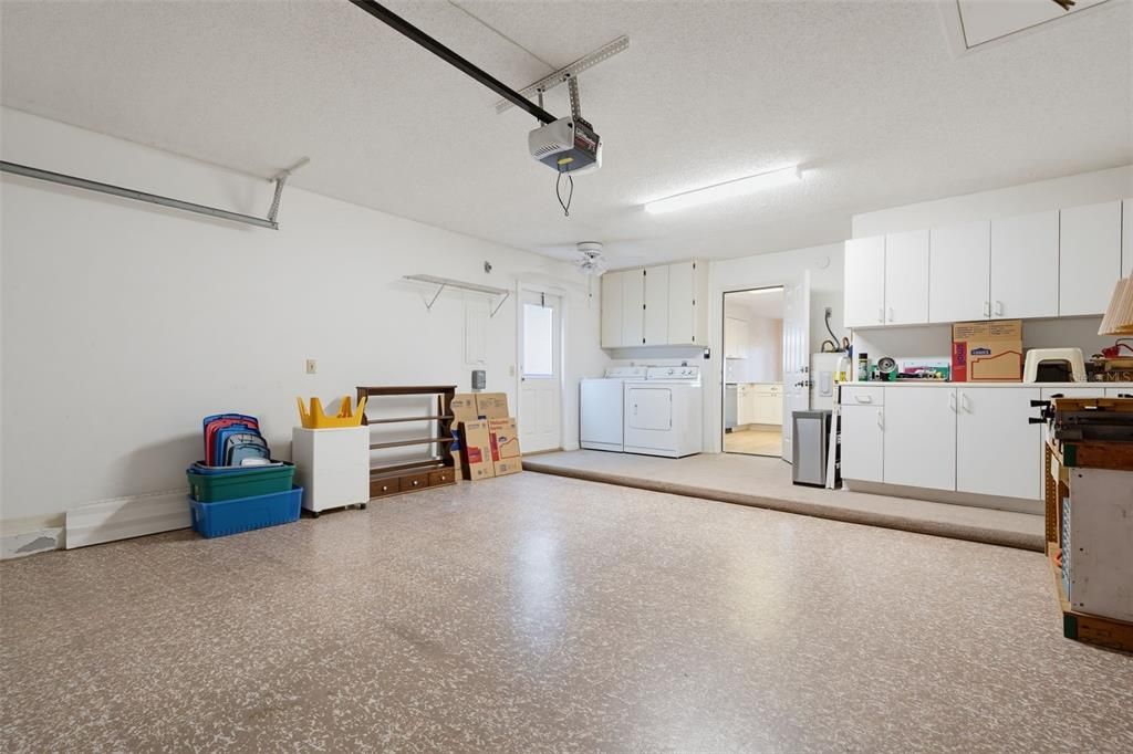 На продажу: $279,000 (2 спален, 2 ванн, 1675 Квадратных фут)