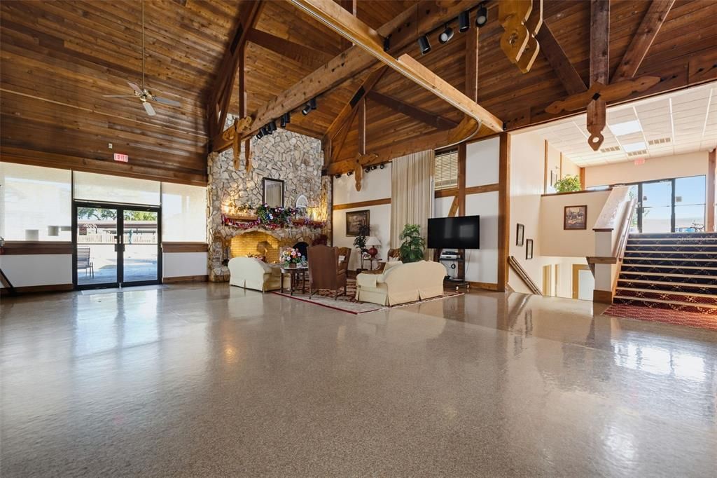 На продажу: $279,000 (2 спален, 2 ванн, 1675 Квадратных фут)