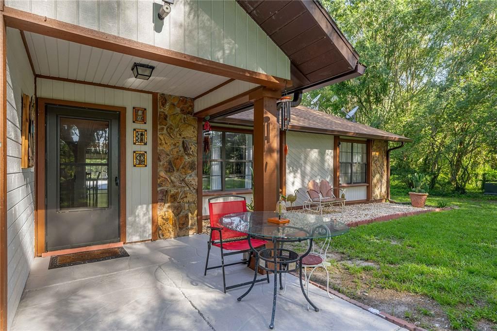 En Venta: $1,100,000 (3 camas, 2 baños, 2550 Pies cuadrados)