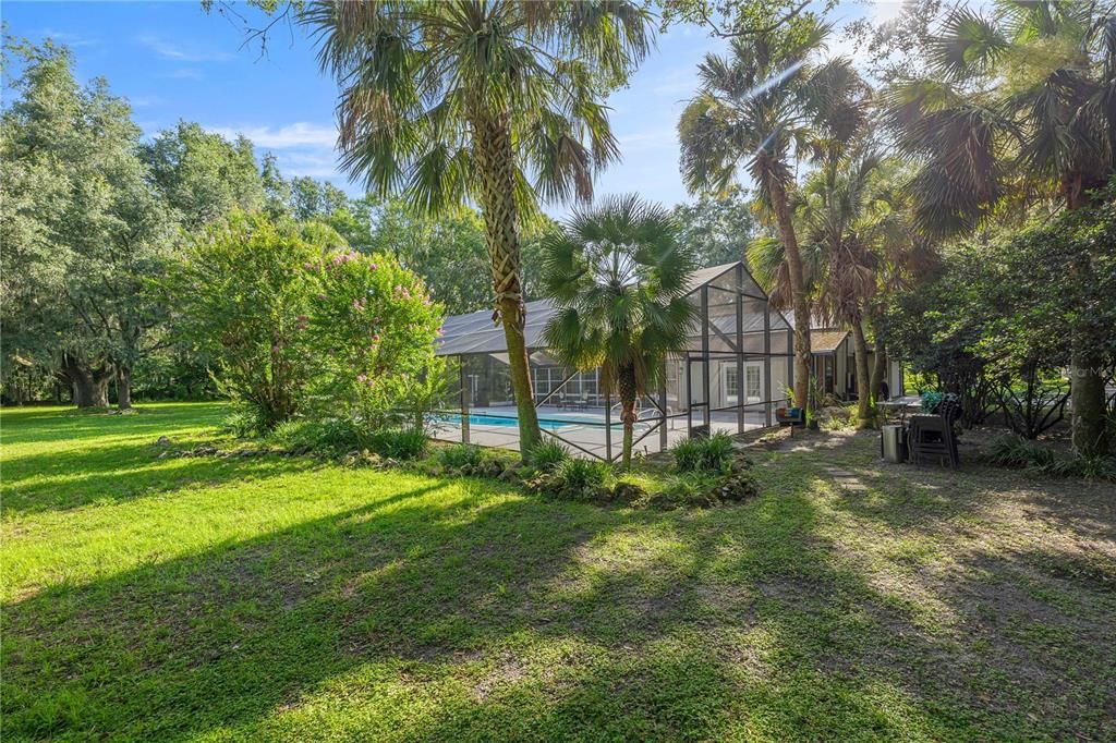 En Venta: $1,100,000 (3 camas, 2 baños, 2550 Pies cuadrados)