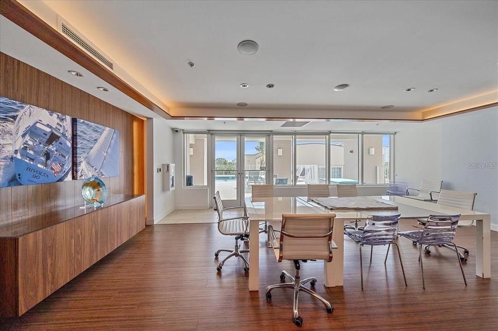 For Sale: $699,900 (2 beds, 2 baths, 1483 Square Feet)