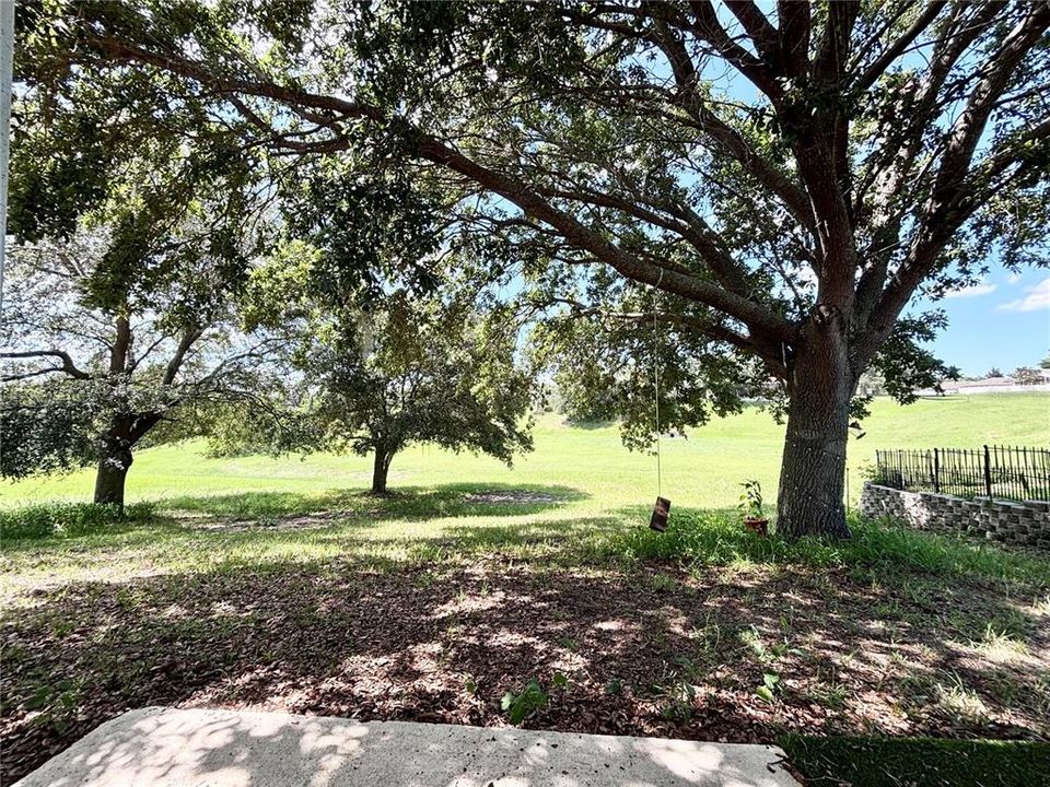 For Sale: $378,500 (4 beds, 2 baths, 1874 Square Feet)