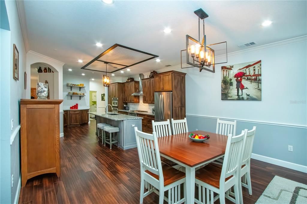 En Venta: $765,000 (5 camas, 4 baños, 3264 Pies cuadrados)