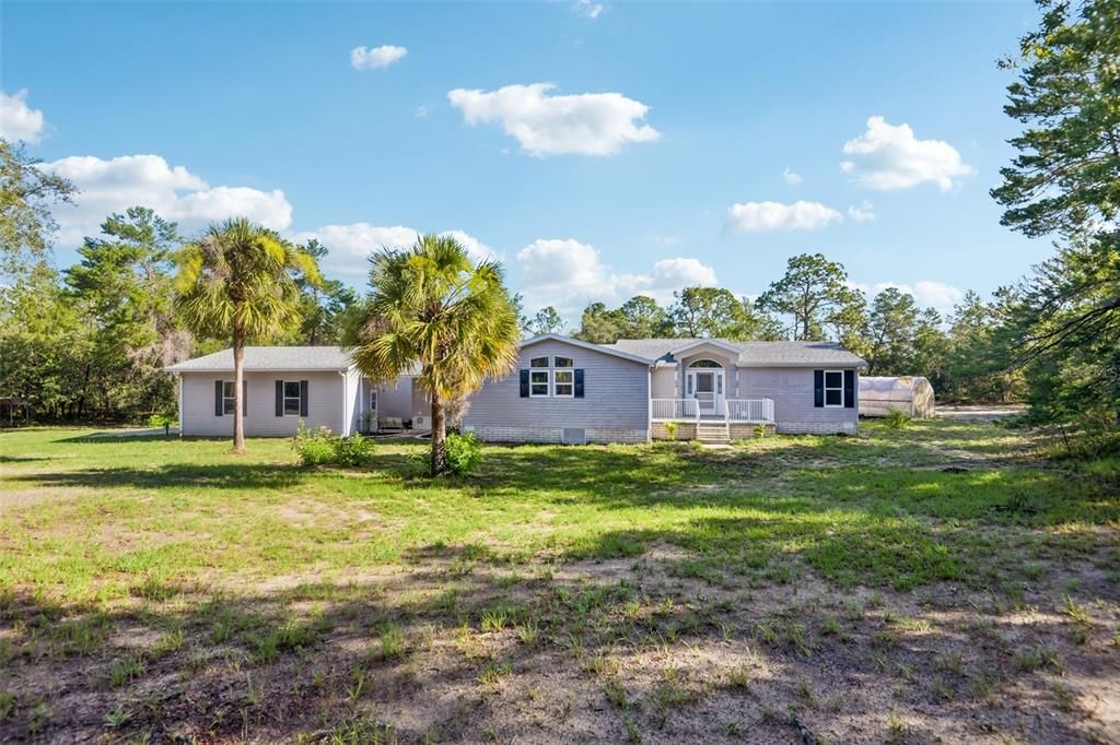 Activo con contrato: $409,900 (3 camas, 2 baños, 2073 Pies cuadrados)