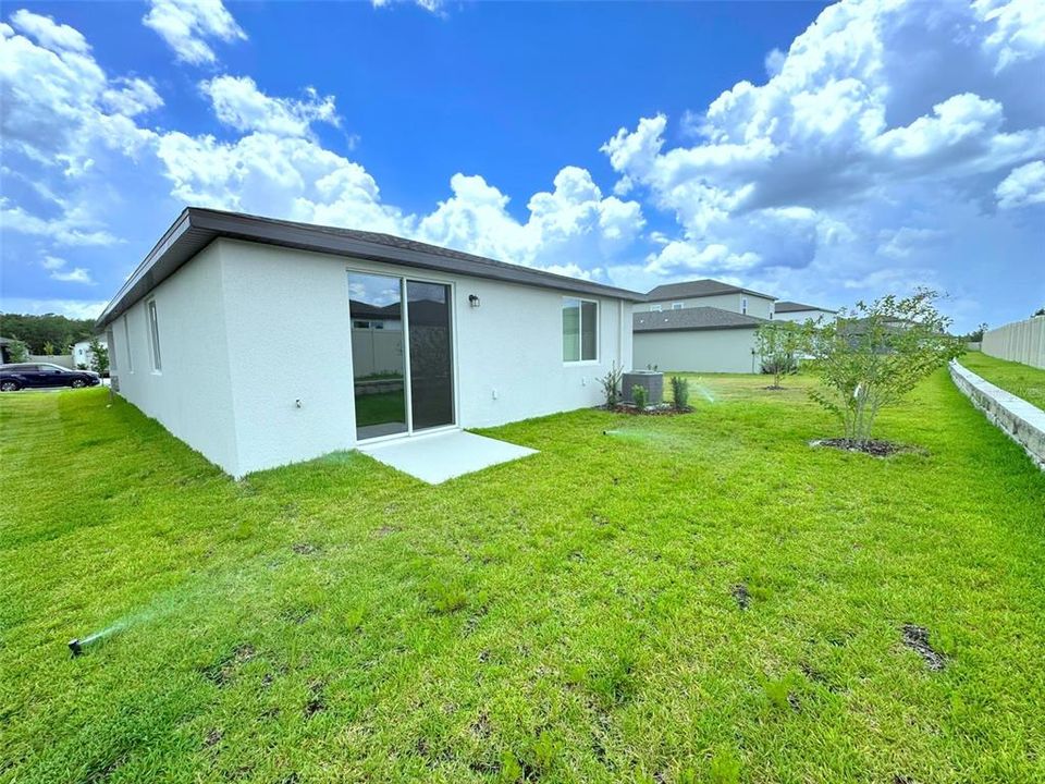 For Rent: $2,499 (4 beds, 2 baths, 1687 Square Feet)
