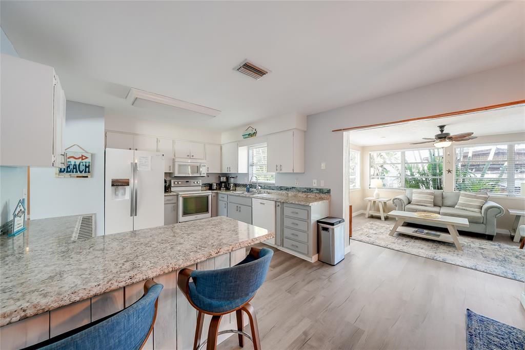 En Venta: $615,000 (3 camas, 2 baños, 1532 Pies cuadrados)