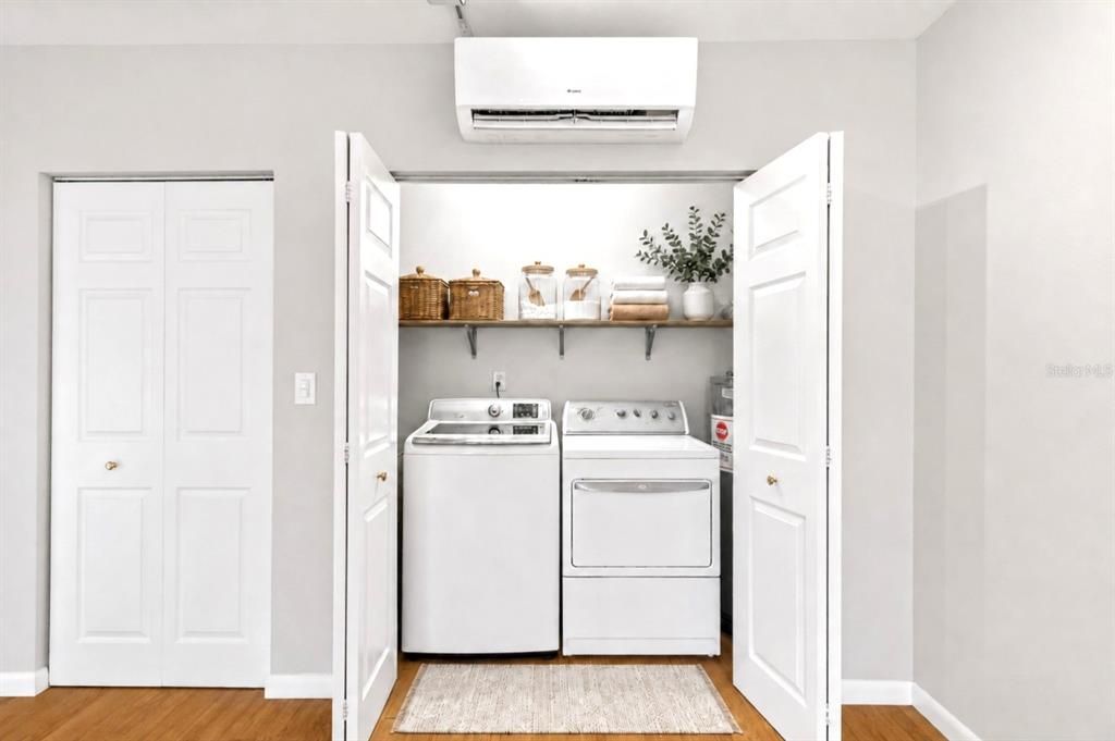Active With Contract: $558,500 (4 beds, 2 baths, 2049 Square Feet)