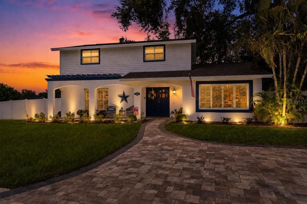 Active With Contract: $558,500 (4 beds, 2 baths, 2049 Square Feet)