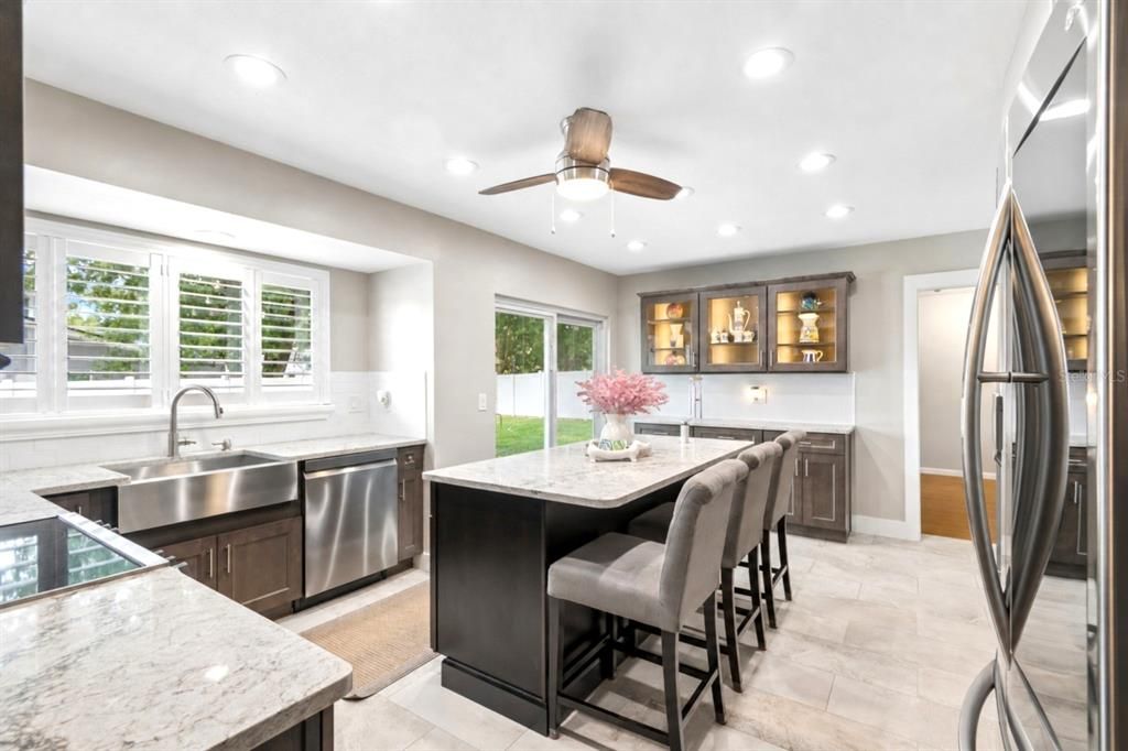 Active With Contract: $558,500 (4 beds, 2 baths, 2049 Square Feet)