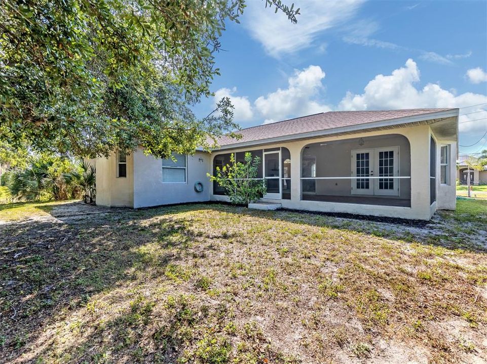 En Venta: $315,000 (3 camas, 2 baños, 2036 Pies cuadrados)