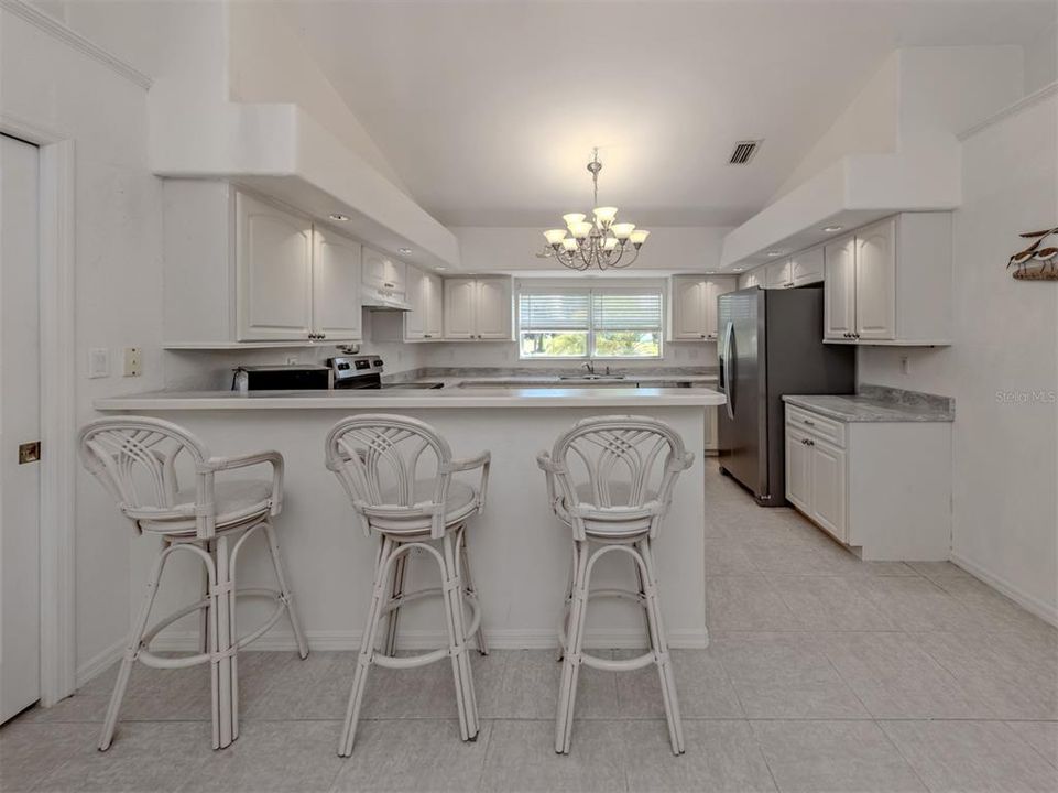 En Venta: $315,000 (3 camas, 2 baños, 2036 Pies cuadrados)