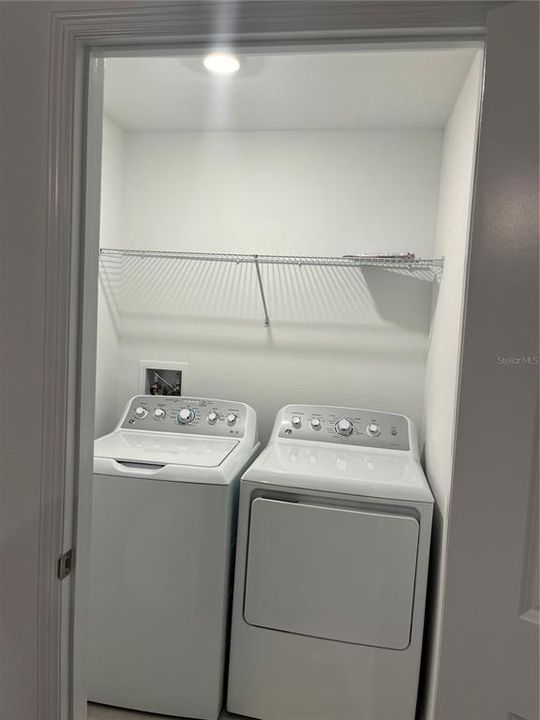 В аренду: $2,099 (3 спален, 2 ванн, 1787 Квадратных фут)