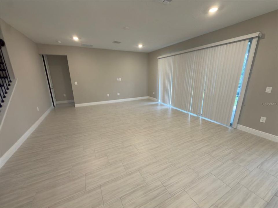 En Renta: $3,500 (5 camas, 4 baños, 3715 Pies cuadrados)